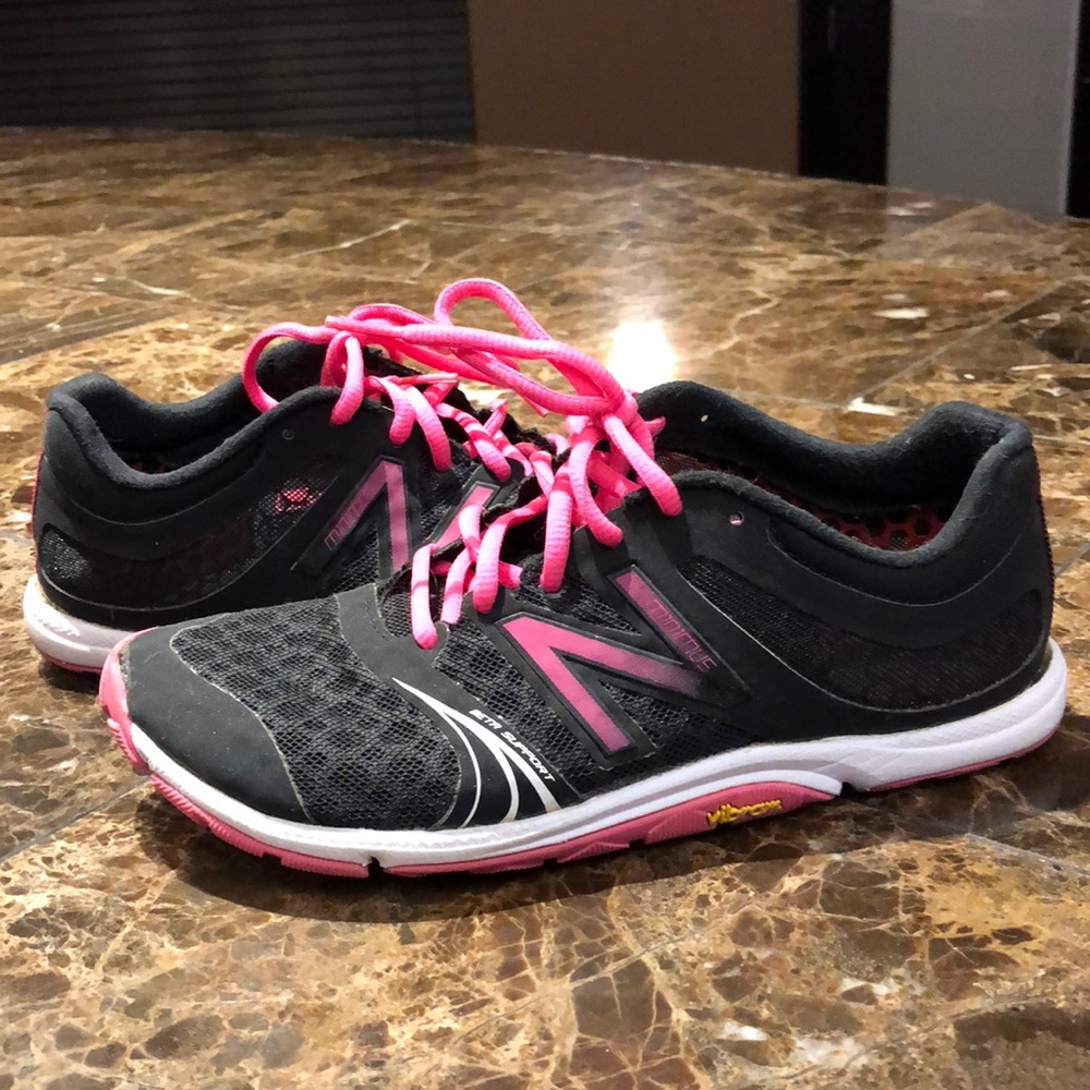 New Balance Vibram WX20v3 Minimus Sneakers.